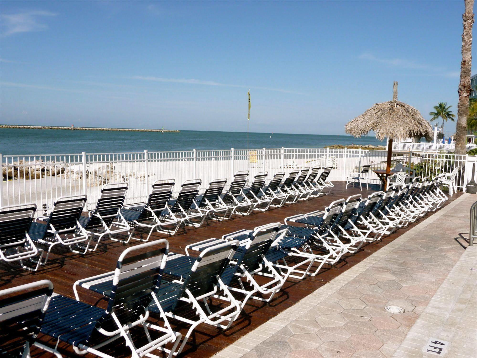 Gulfview Hotel - On The Beach เคลียร์วอเตอร์บีช ภายนอก รูปภาพ